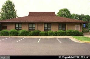 Photo of 8346 Traford Lane #108, SPRINGFIELD, VA 22152 (MLS # VAFX2342608)