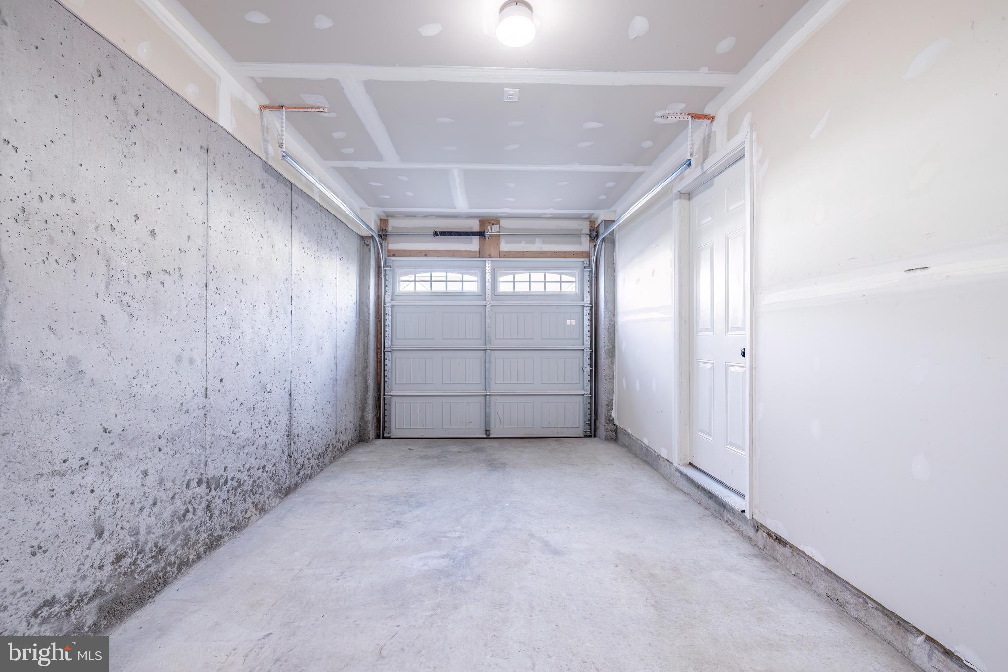 ASHBY COMMONS - Residential