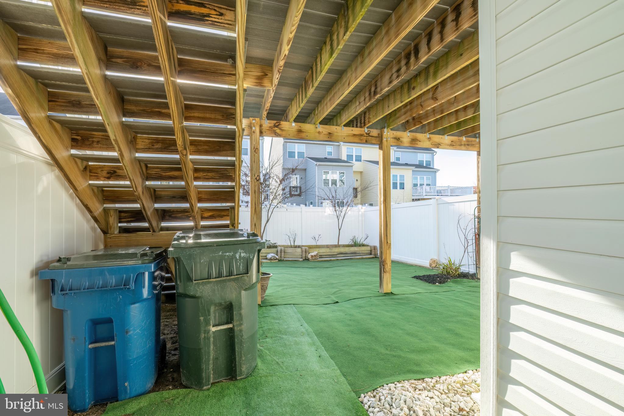 ASHBY COMMONS - Residential