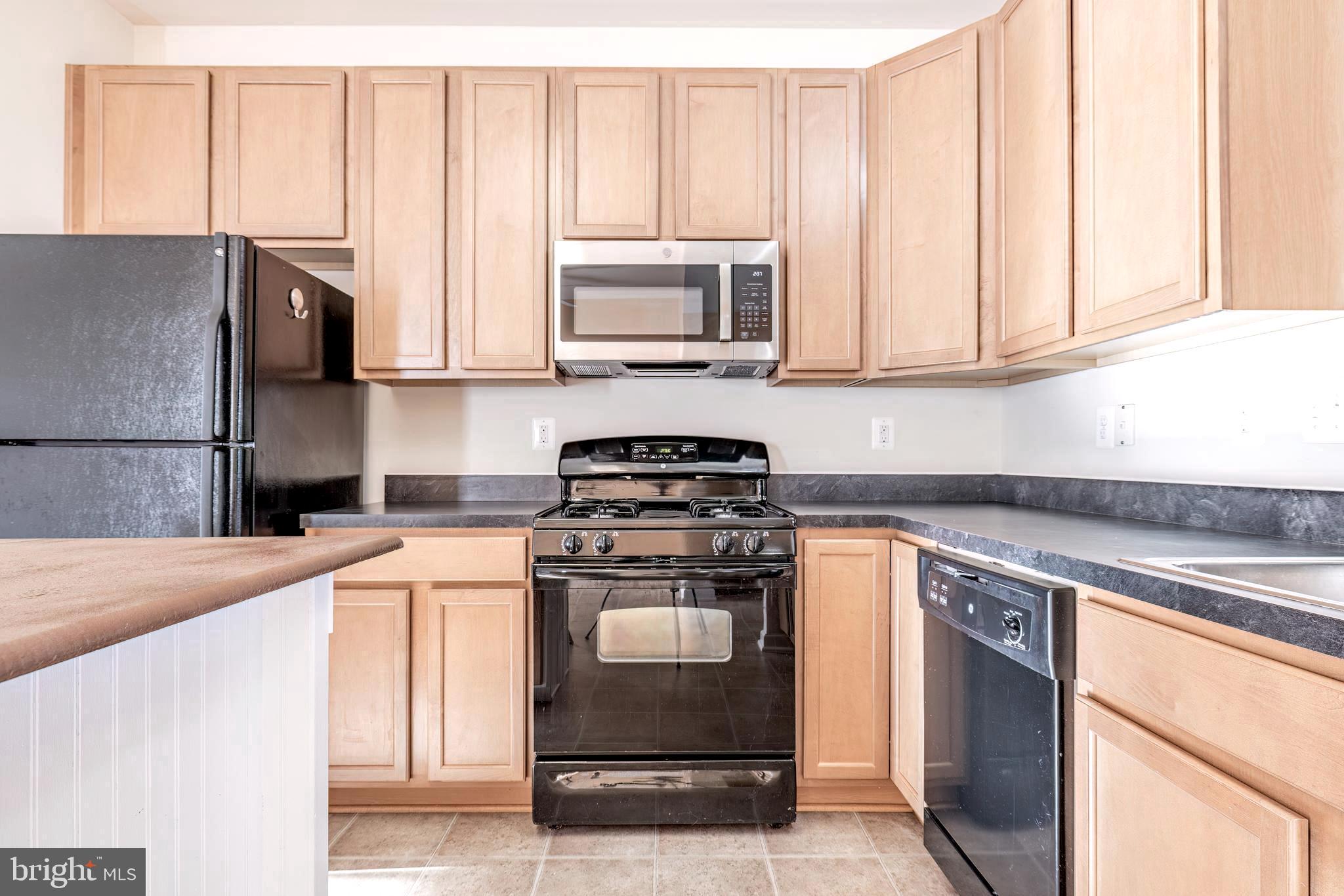 ASHBY COMMONS - Residential