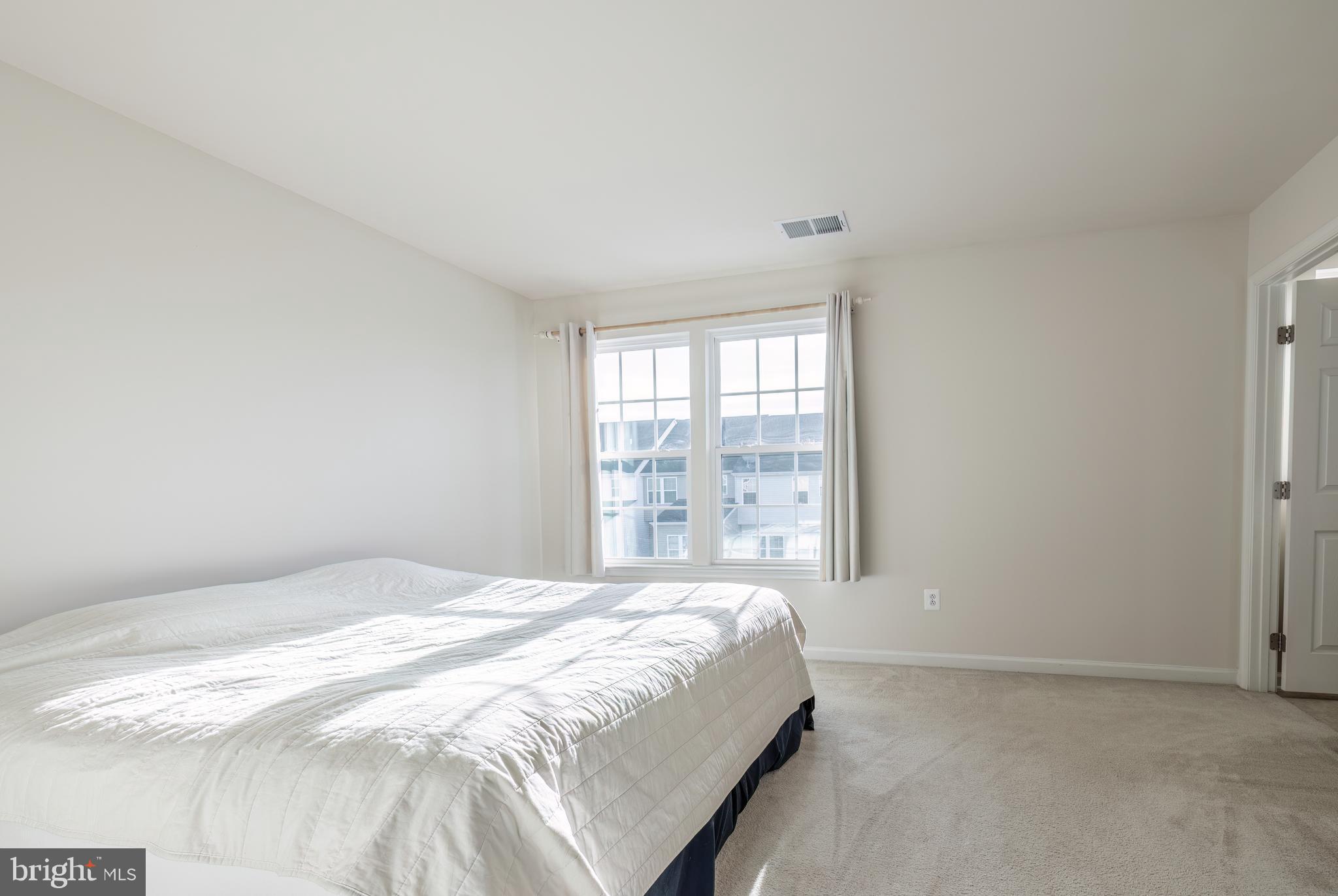 ASHBY COMMONS - Residential