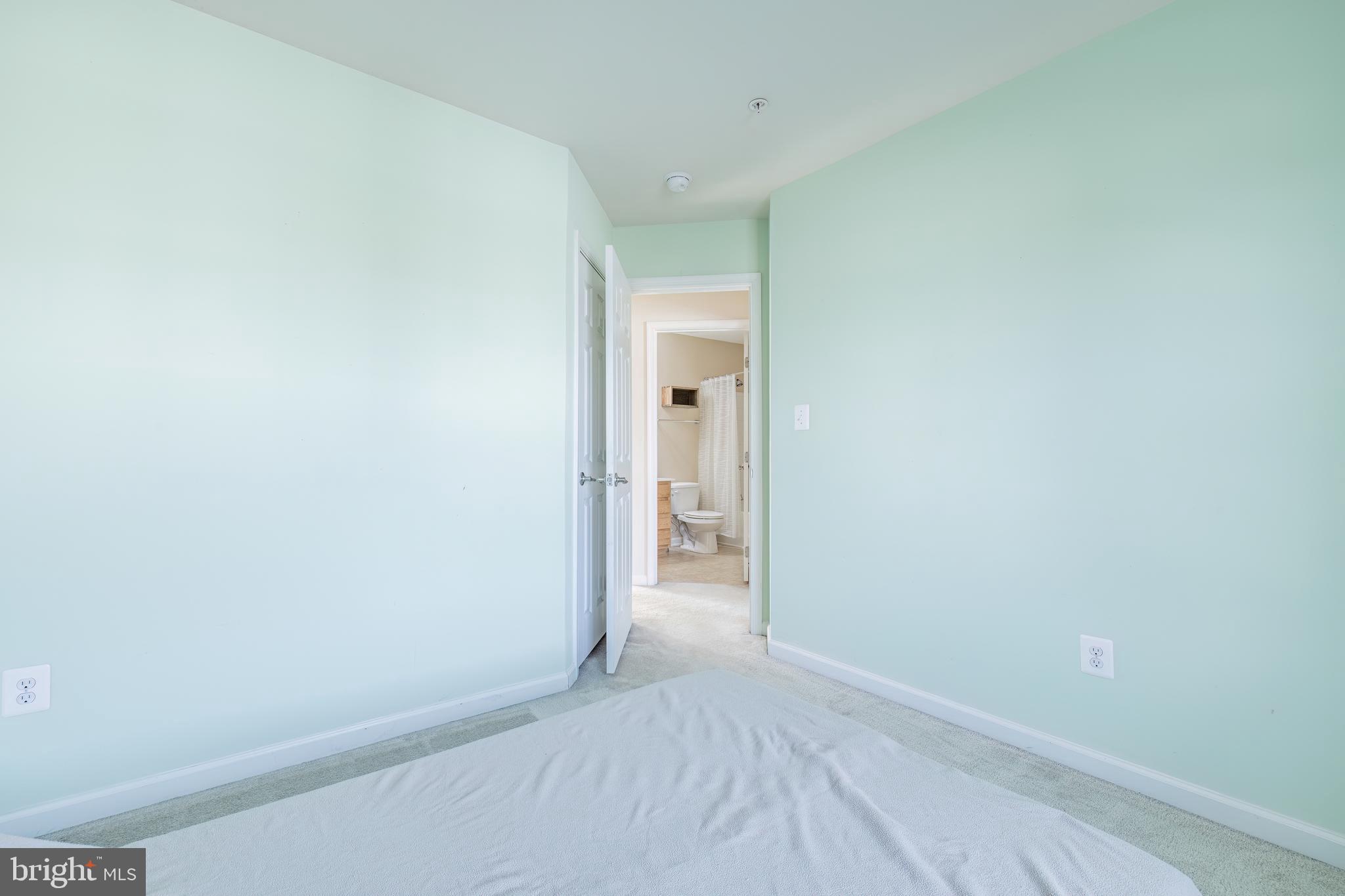 ASHBY COMMONS - Residential