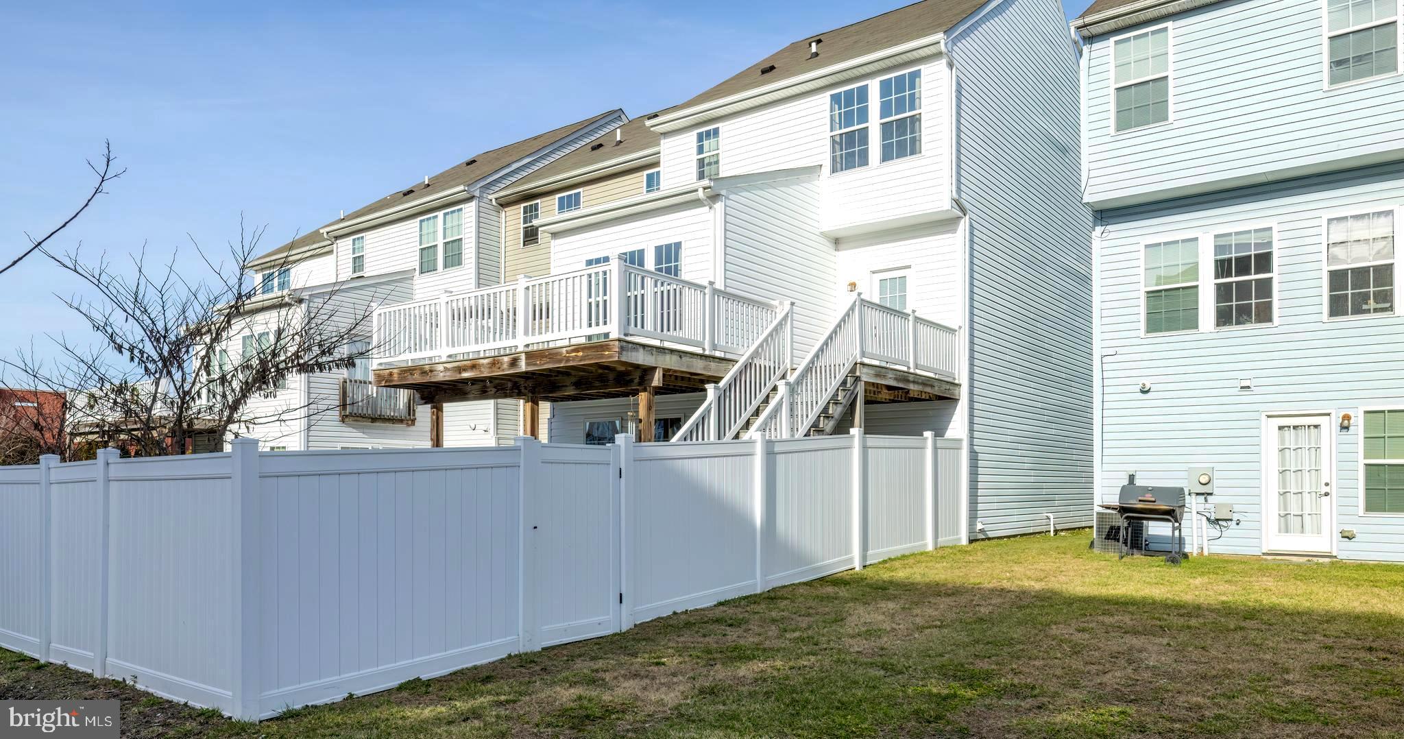 ASHBY COMMONS - Residential