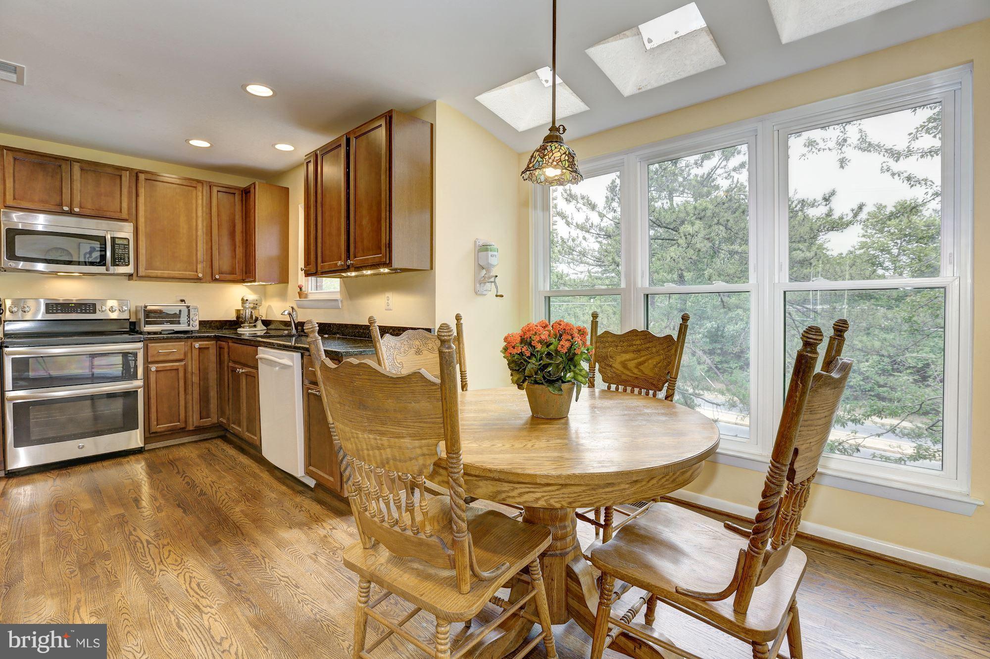 GROSVENOR MEWS - Residential