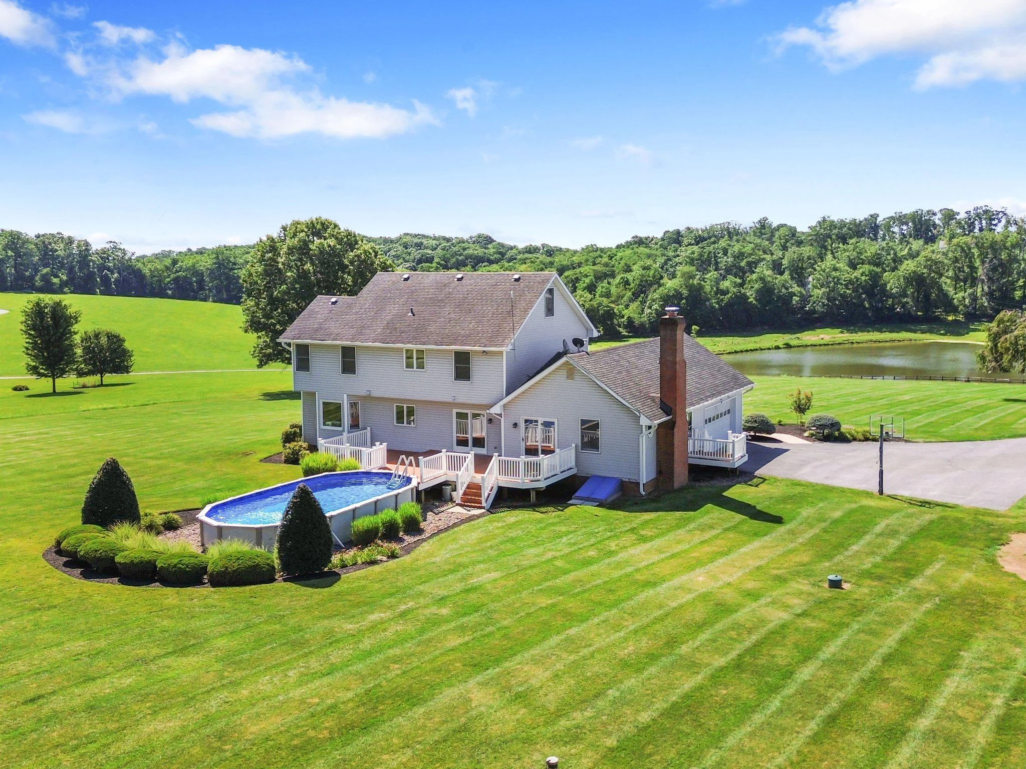 600 Turf Farm Drive, Sykesville, MD, 21784