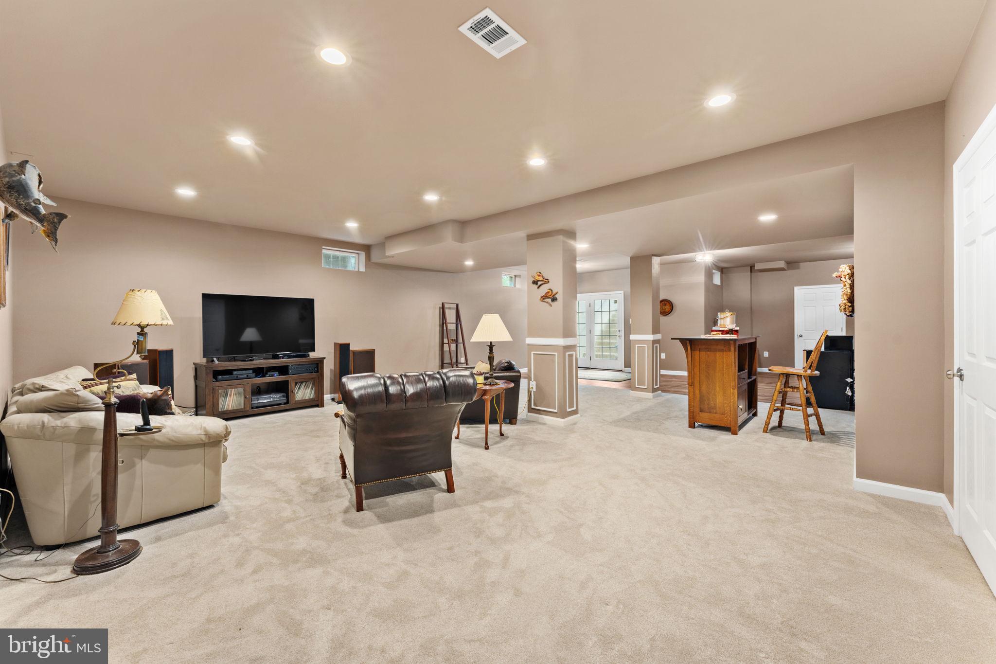 GREENHILLS FARM - Residential