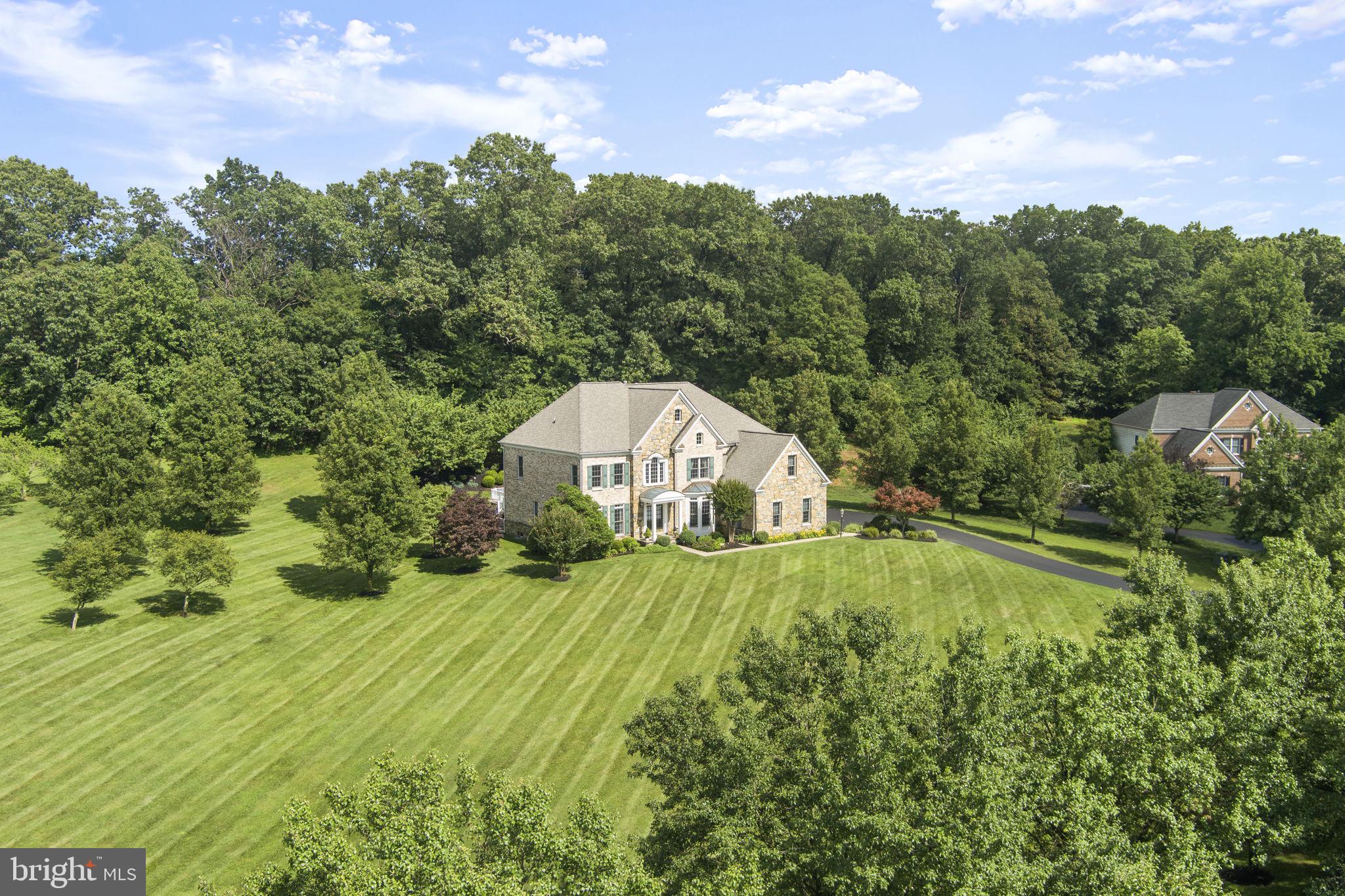 GREENHILLS FARM - Residential