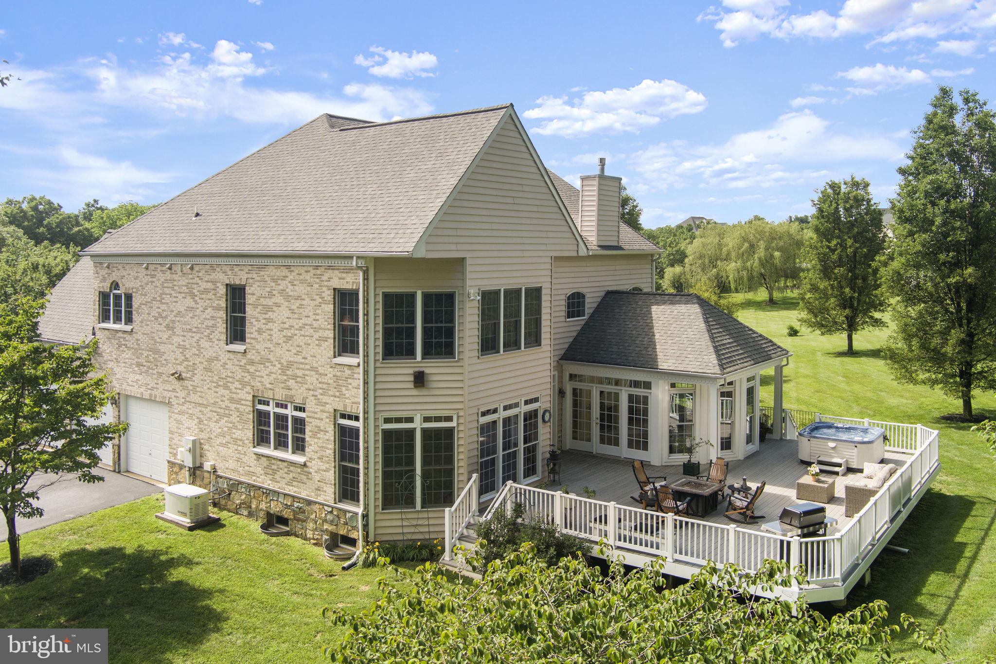 GREENHILLS FARM - Residential