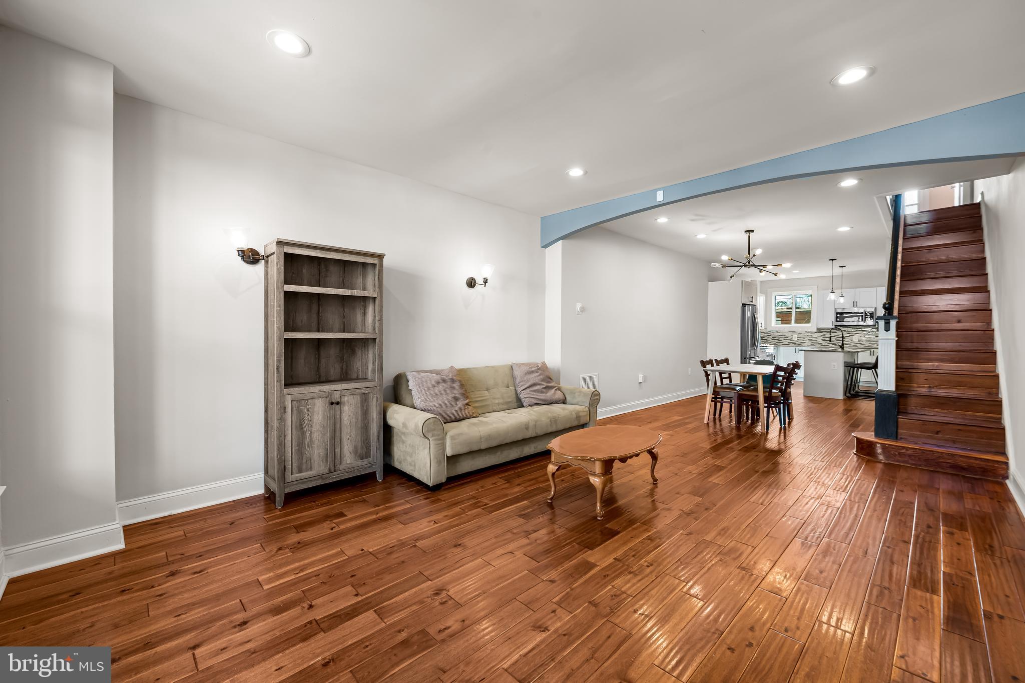 WAVERLY - Residential