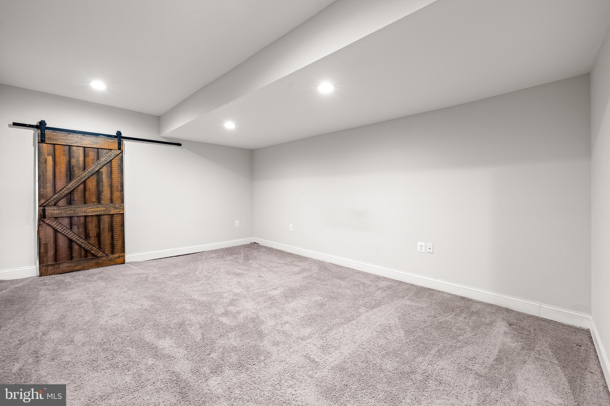 WAVERLY - Residential