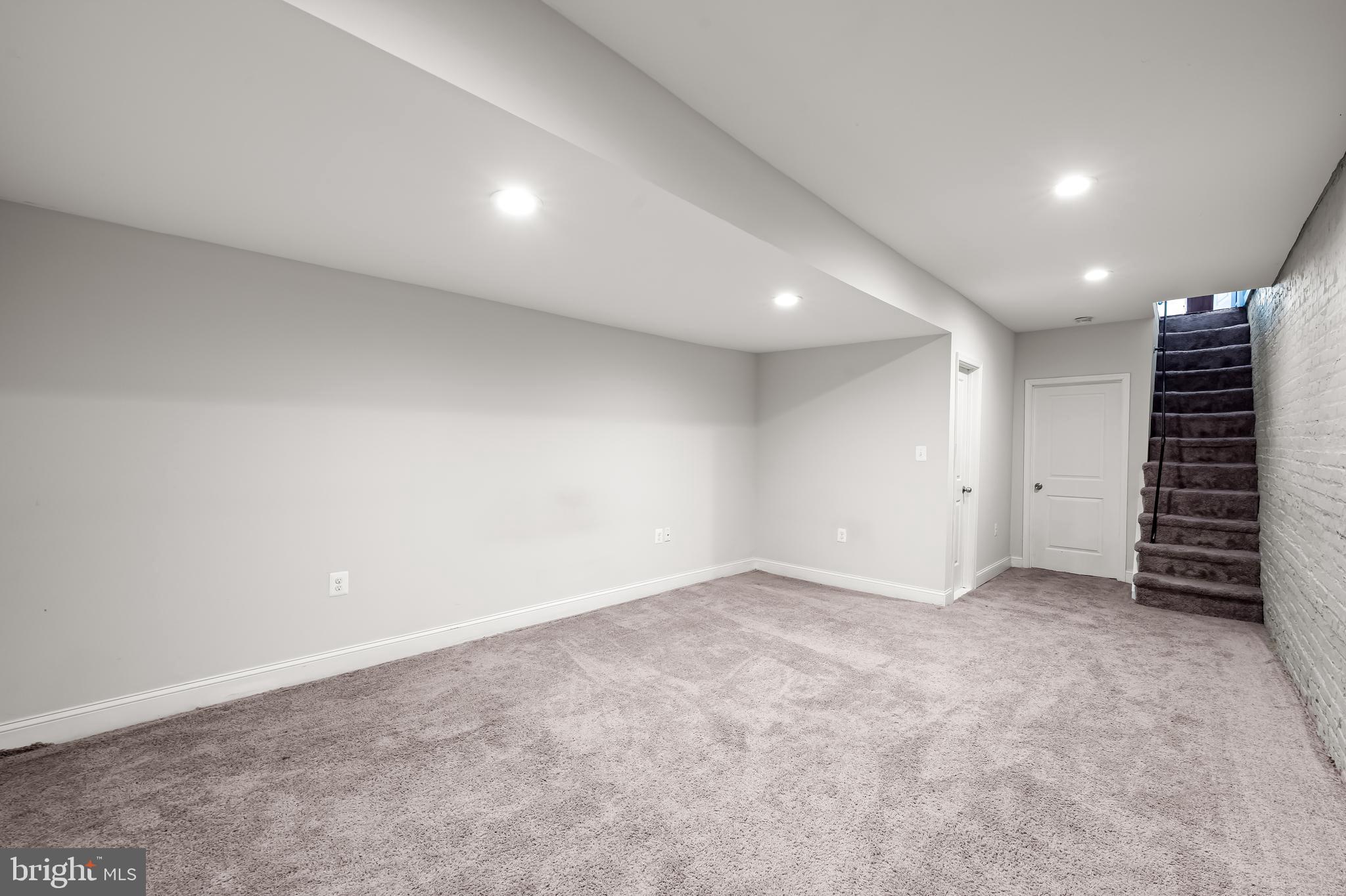 WAVERLY - Residential