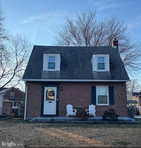 724 STOCKTON CIRCLE RIDLEY PARK PA 19078