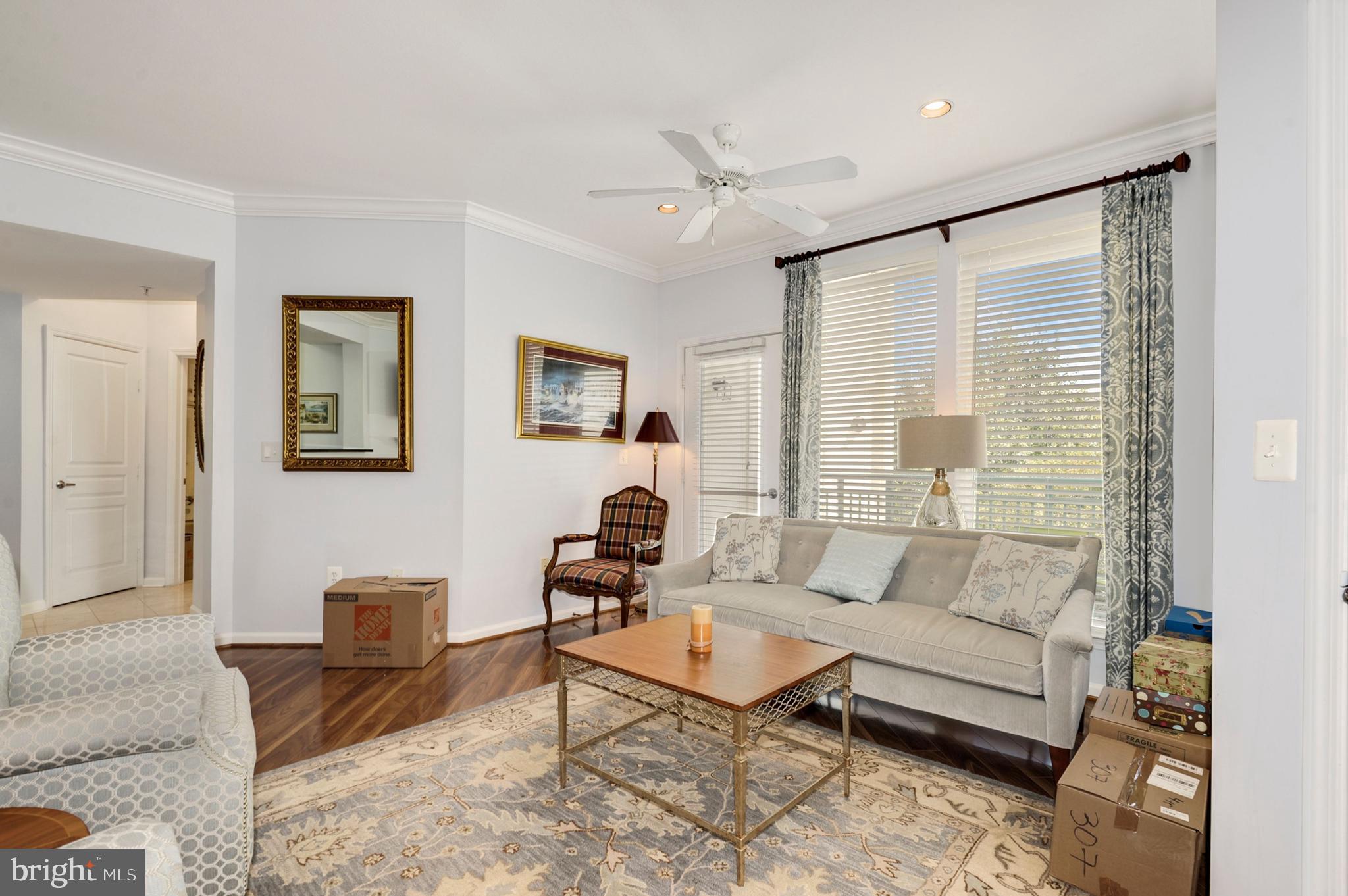 SAVOY AT RESTON TOWN CENTER - Residential