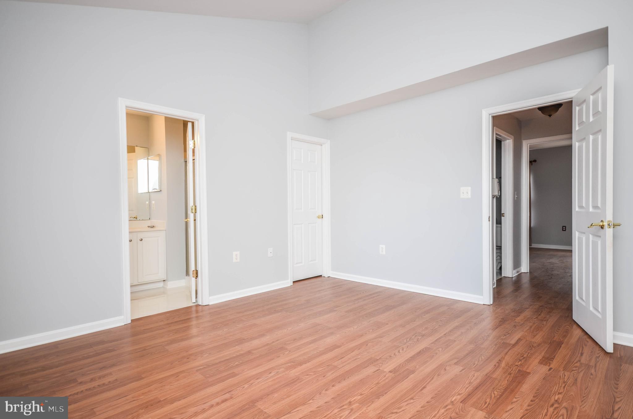 LINCOLN TERRACE - Residential Lease