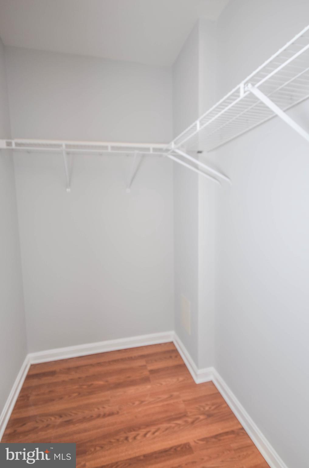 LINCOLN TERRACE - Residential Lease