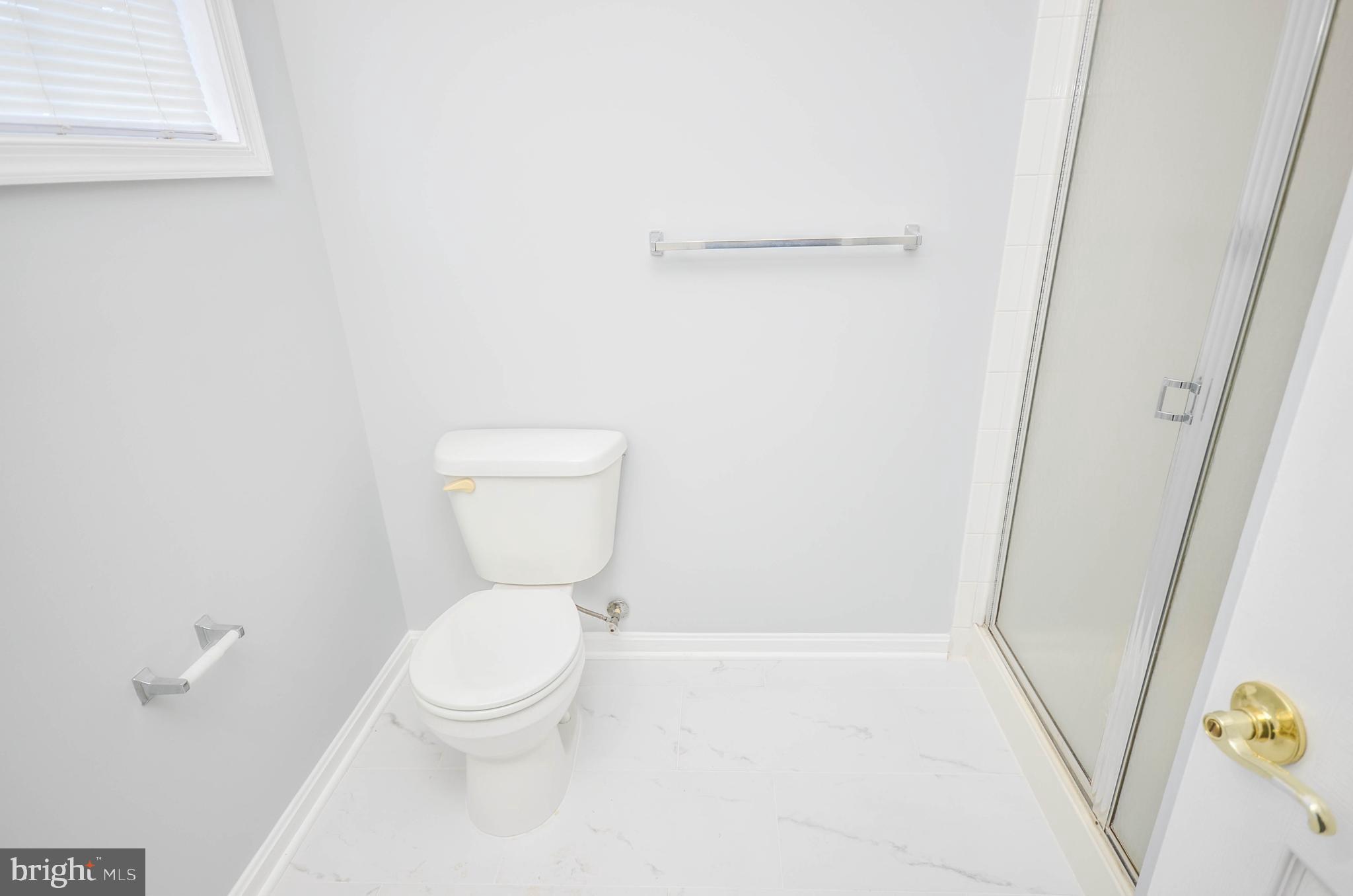 LINCOLN TERRACE - Residential Lease