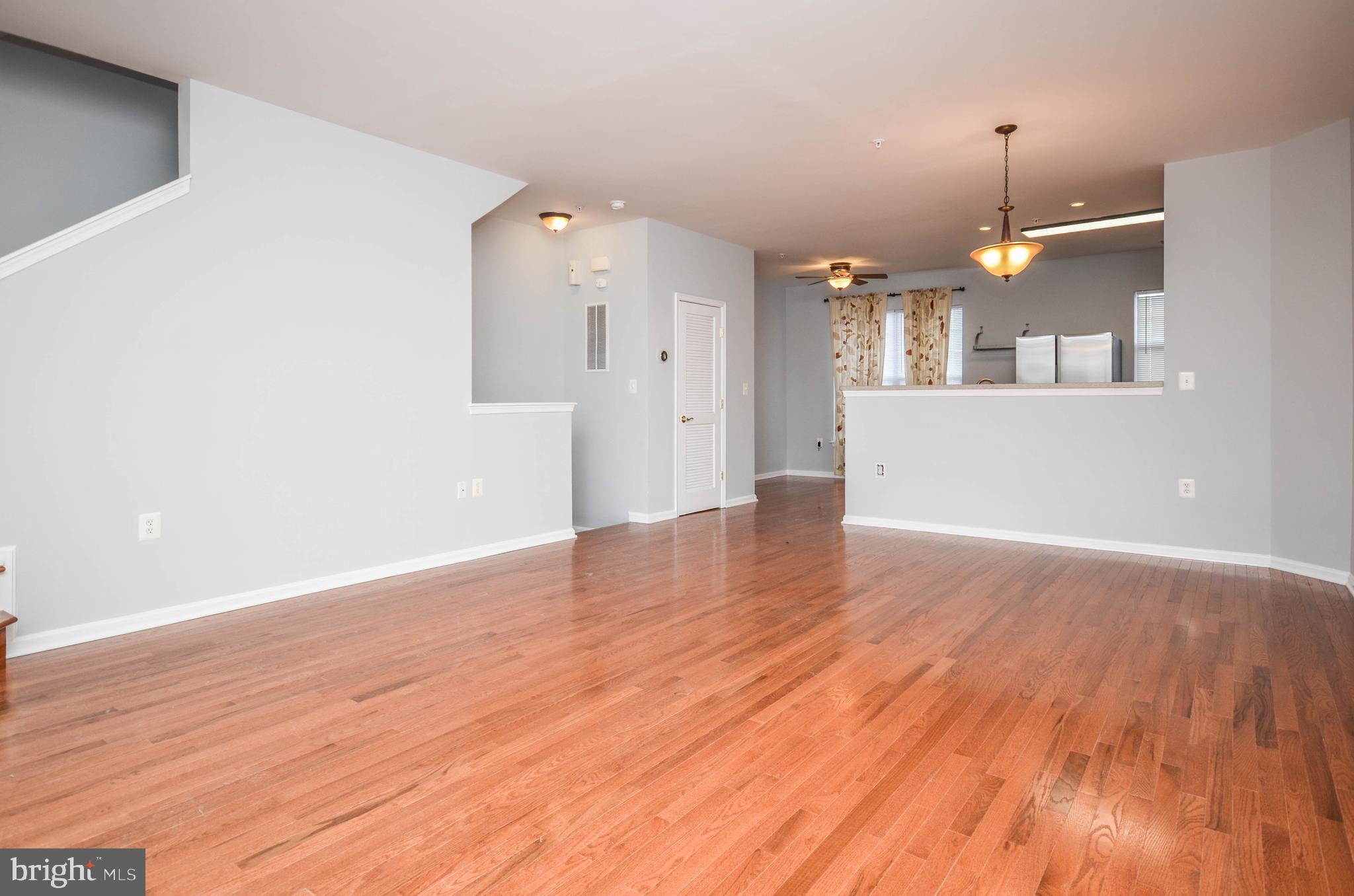 LINCOLN TERRACE - Residential Lease