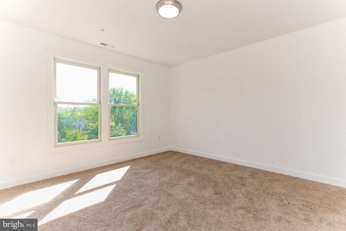 KINGSBROOK - Residential