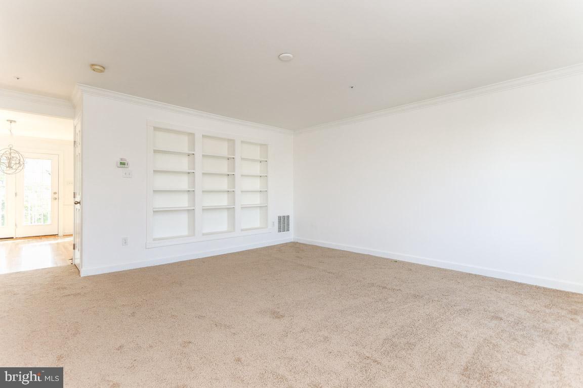 KINGSBROOK - Residential