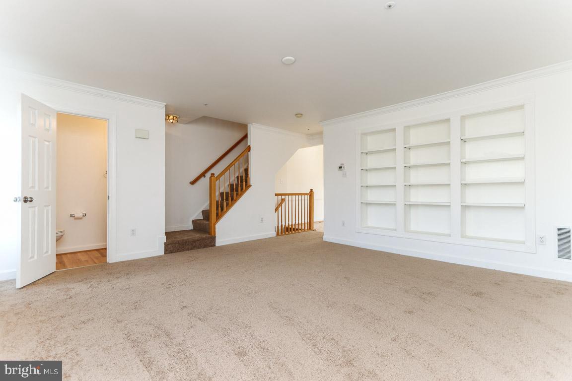 KINGSBROOK - Residential