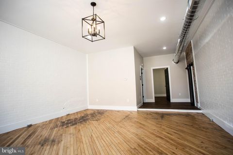 Photo of 123 S Second St, CHAMBERSBURG, PA 17201 (MLS # PAFL2033342)