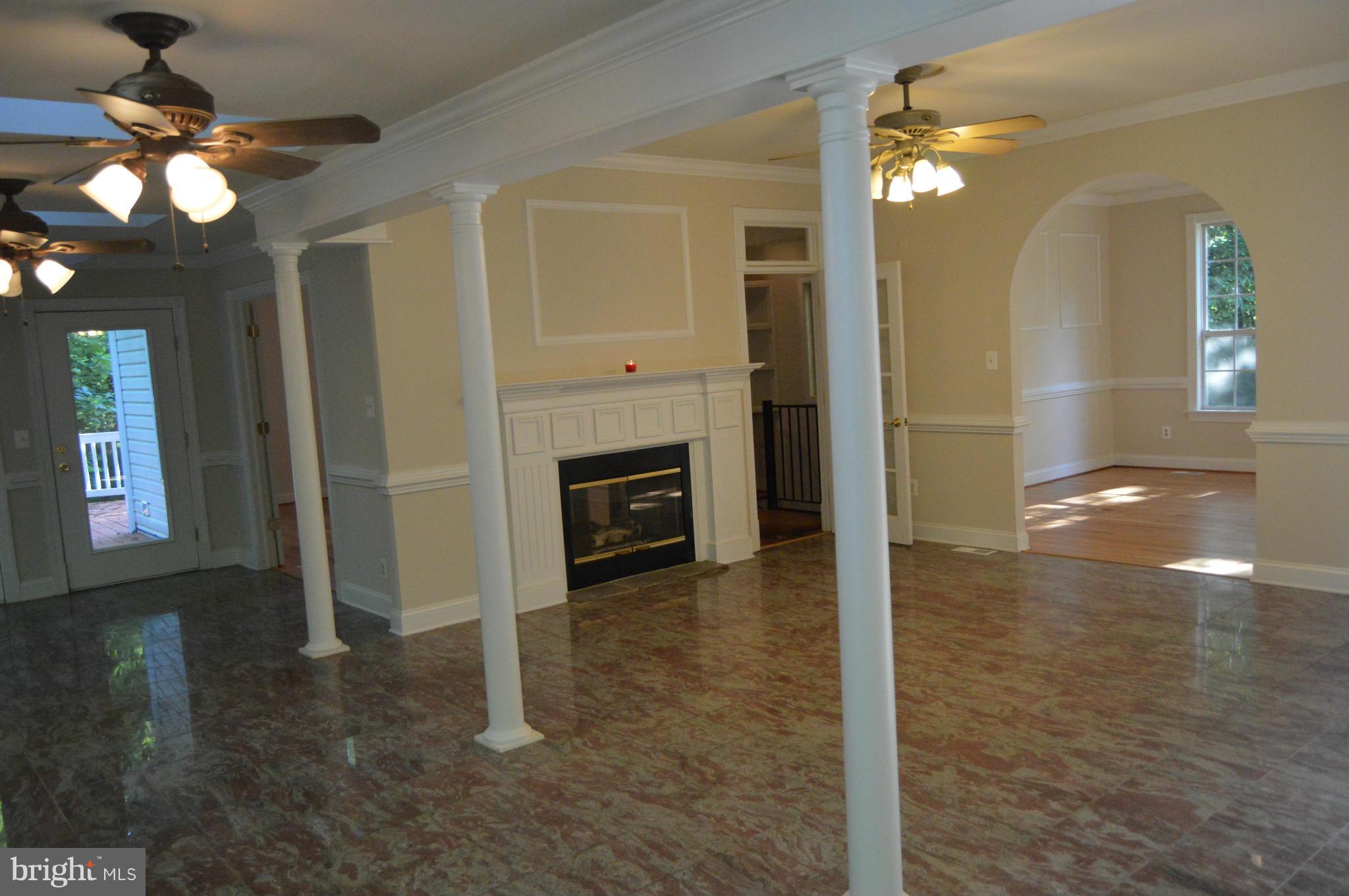 MARLBOROUGH BLUF - Residential Lease