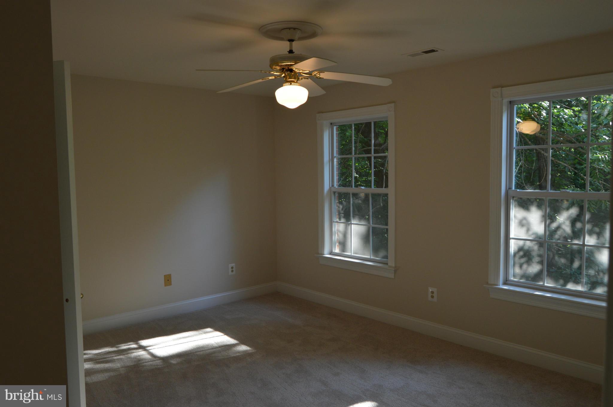 MARLBOROUGH BLUF - Residential Lease