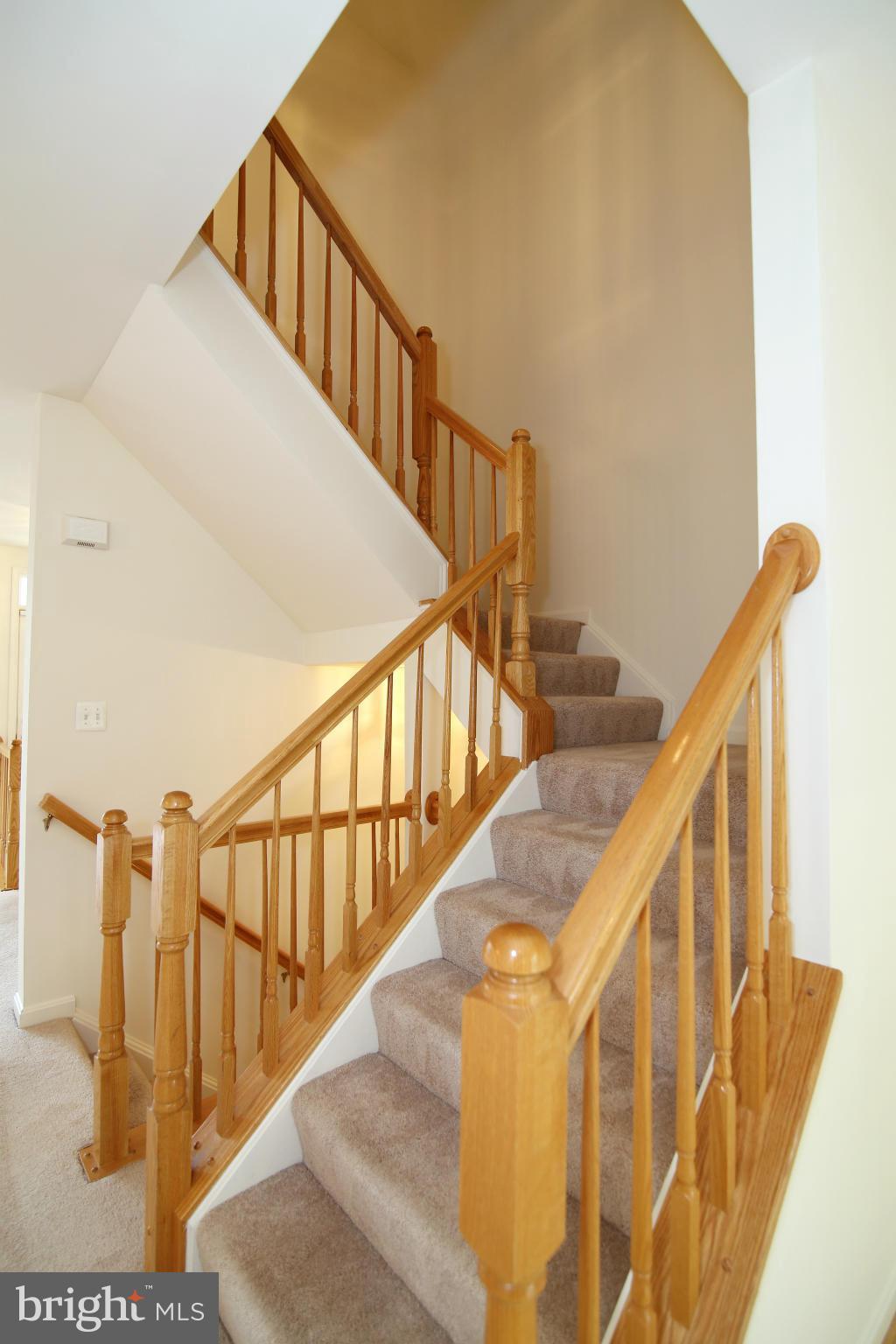 RIDGEFIELD VILLAGE - Residential