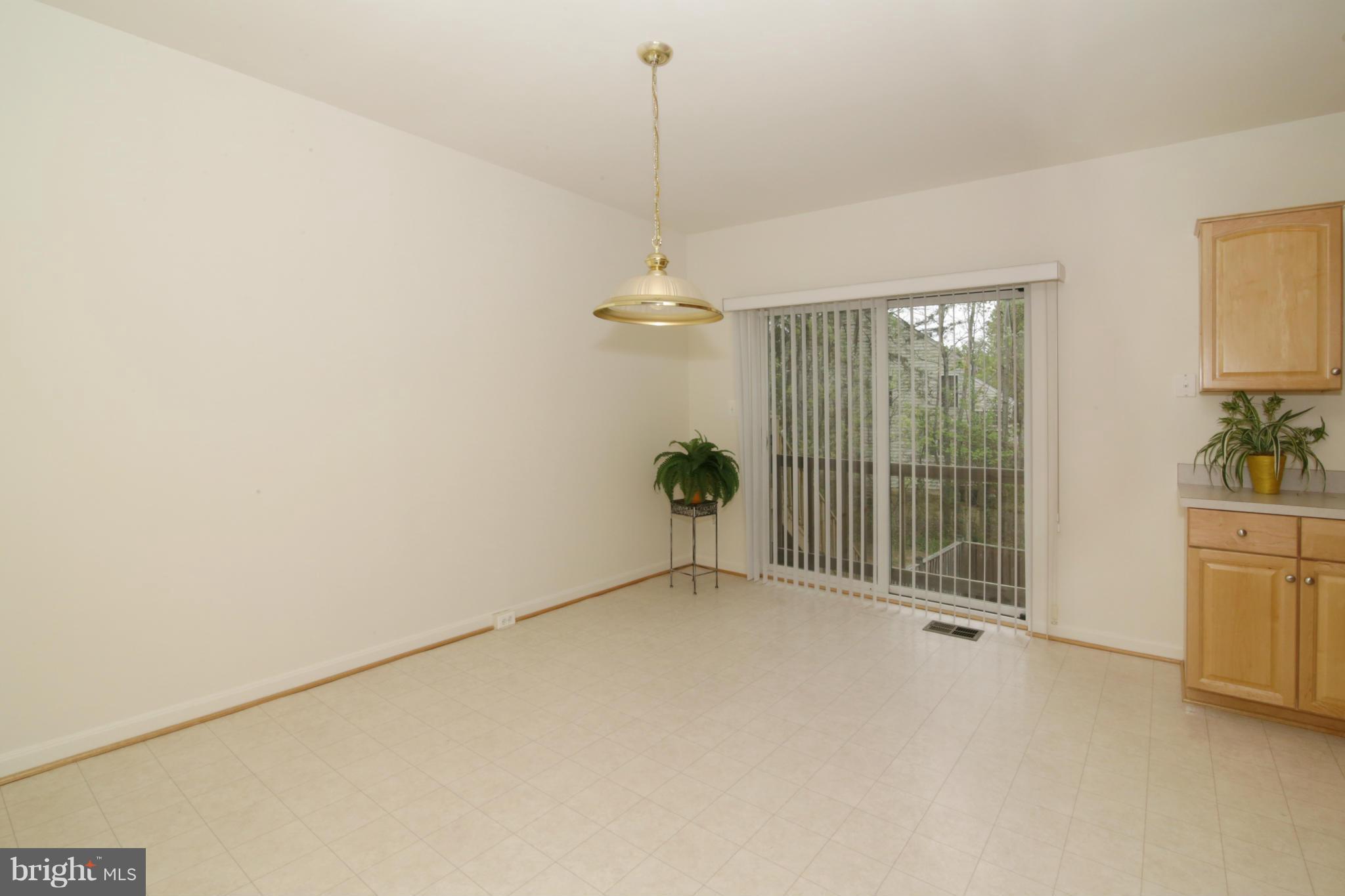 RIDGEFIELD VILLAGE - Residential