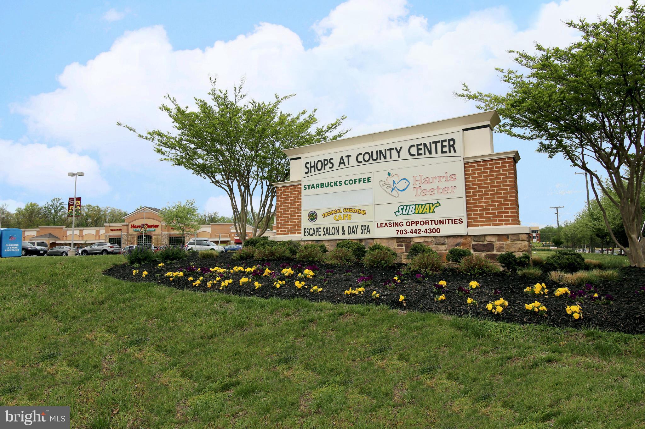 RIDGEFIELD VILLAGE - Residential