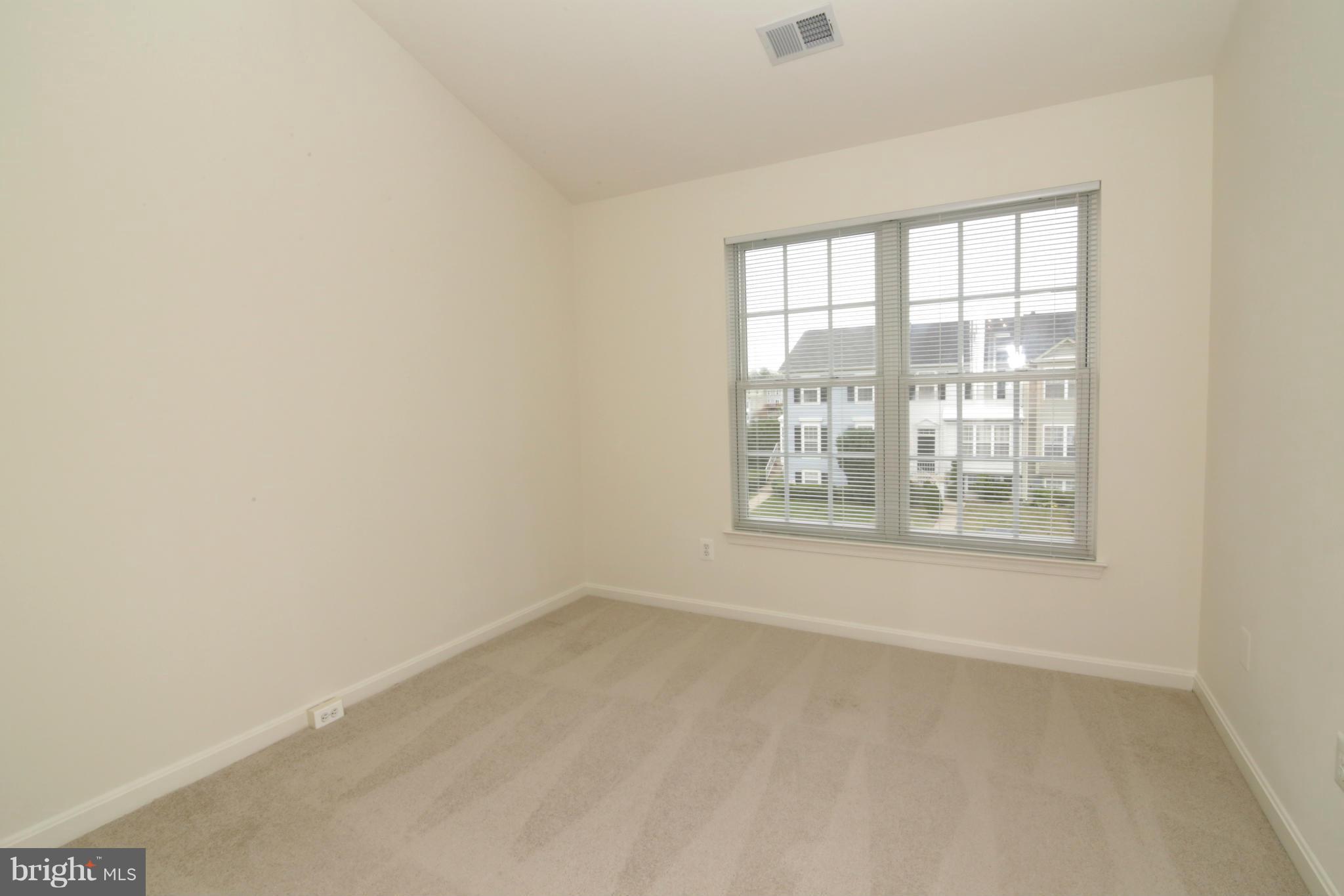 RIDGEFIELD VILLAGE - Residential