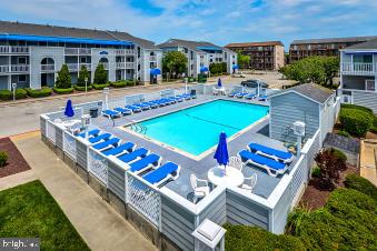 HIDDEN HARBOR - Residential