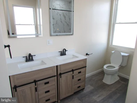 MLS: NJBL2117280