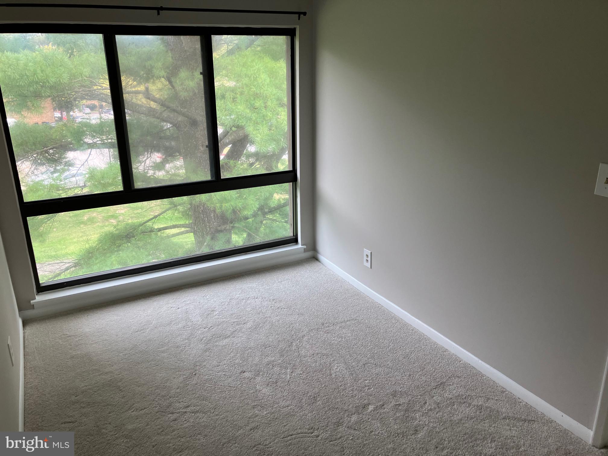 VILLAGE OF LONG REACH - Residential