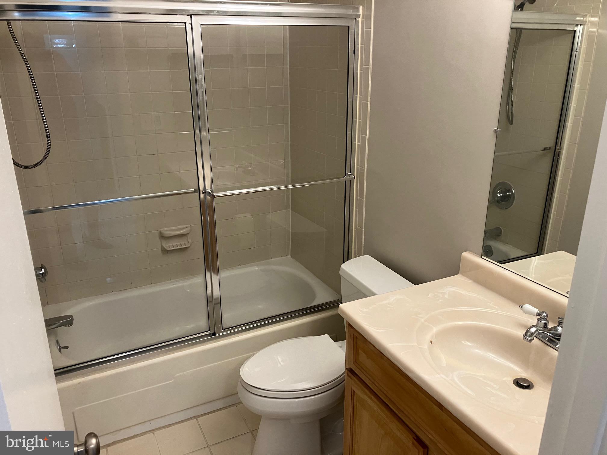 VILLAGE OF LONG REACH - Residential