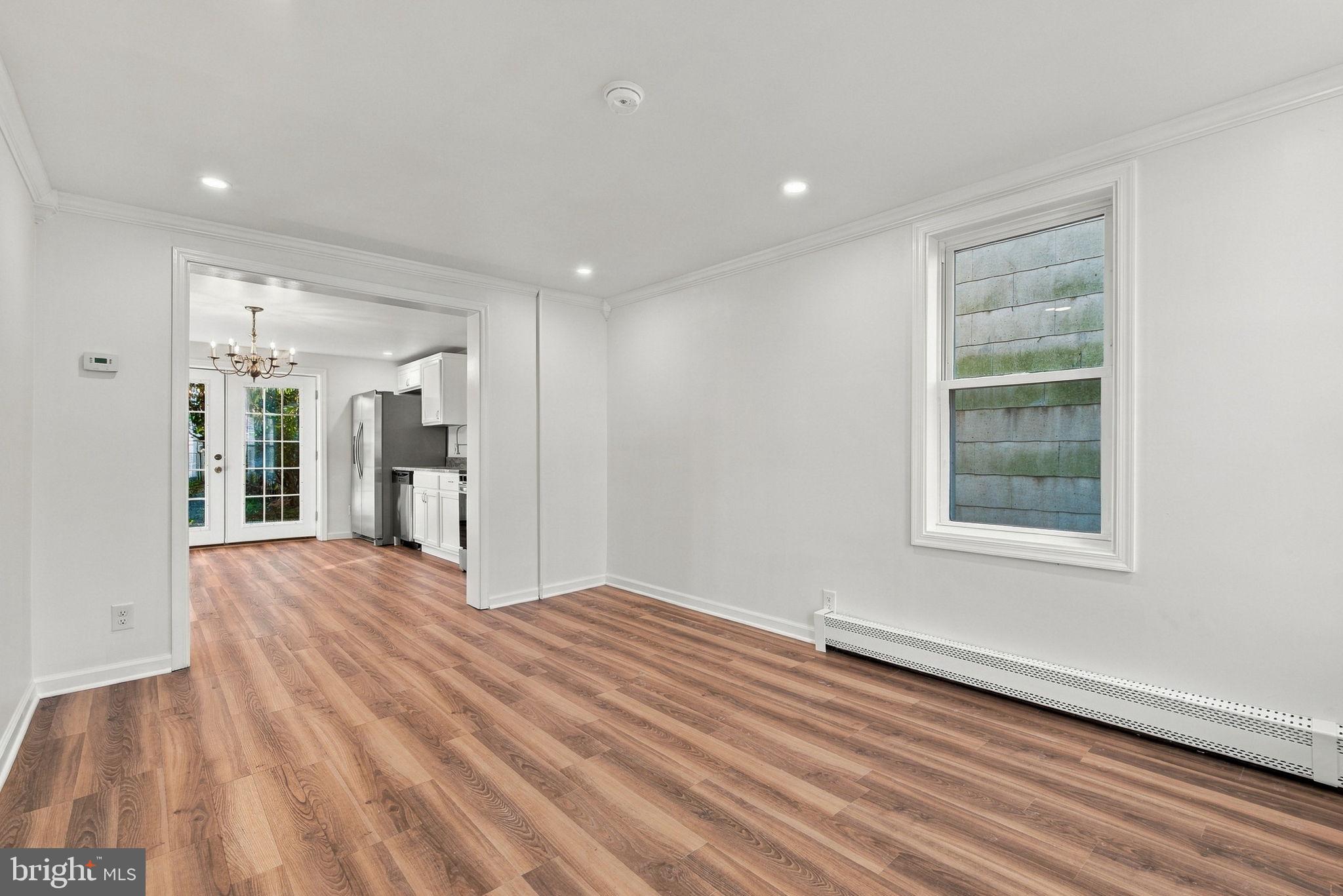 206 S 9TH STREET