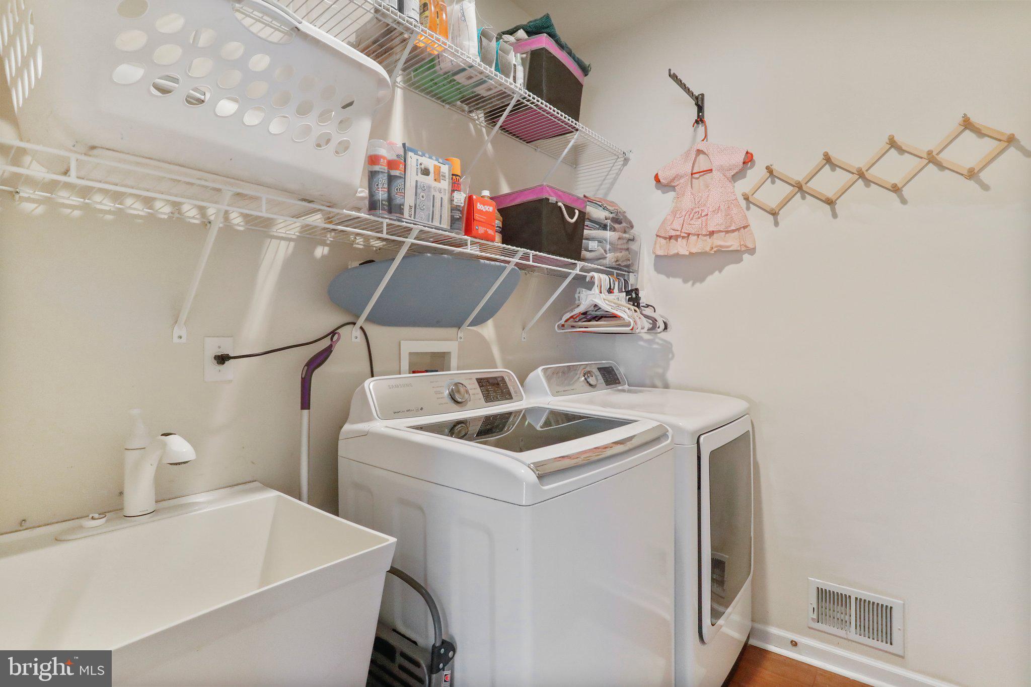 GAP VIEW VILLAGE - Residential