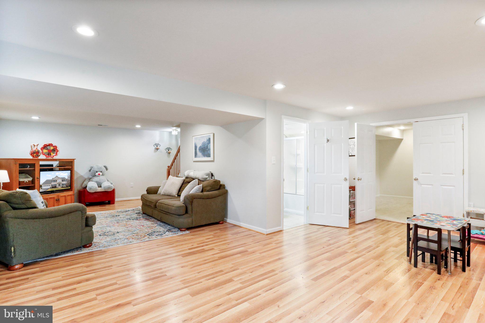 GAP VIEW VILLAGE - Residential