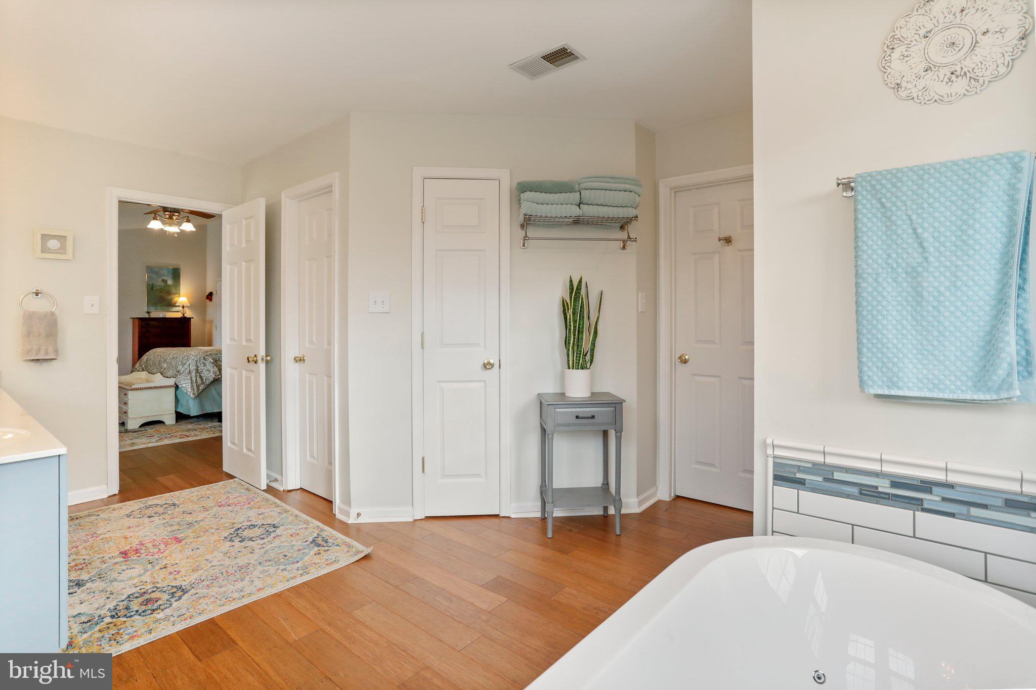 GAP VIEW VILLAGE - Residential