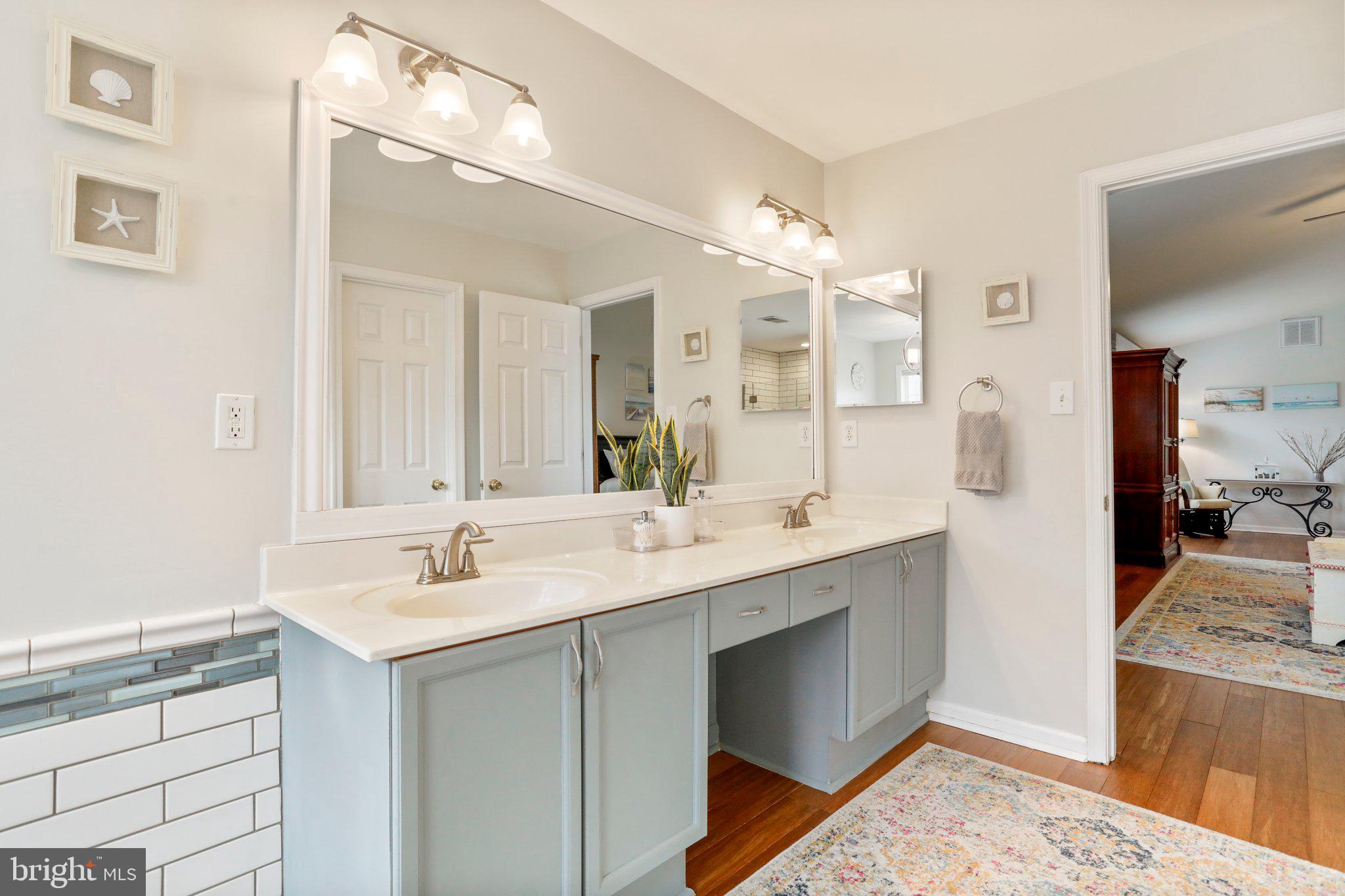 GAP VIEW VILLAGE - Residential