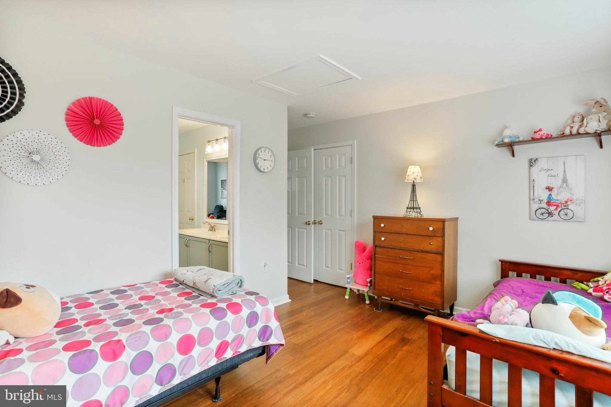 GAP VIEW VILLAGE - Residential