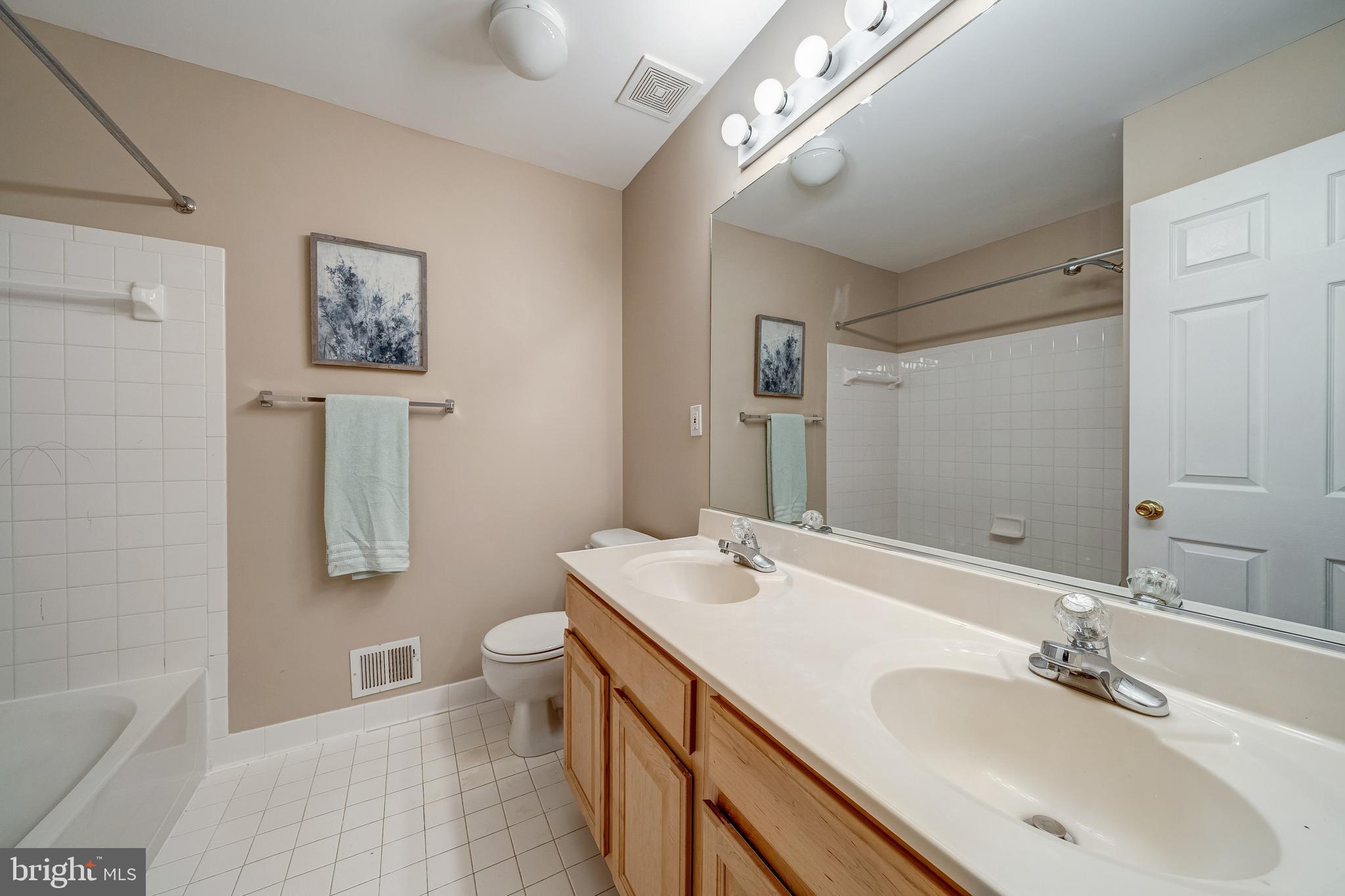 REGENCY - Residential