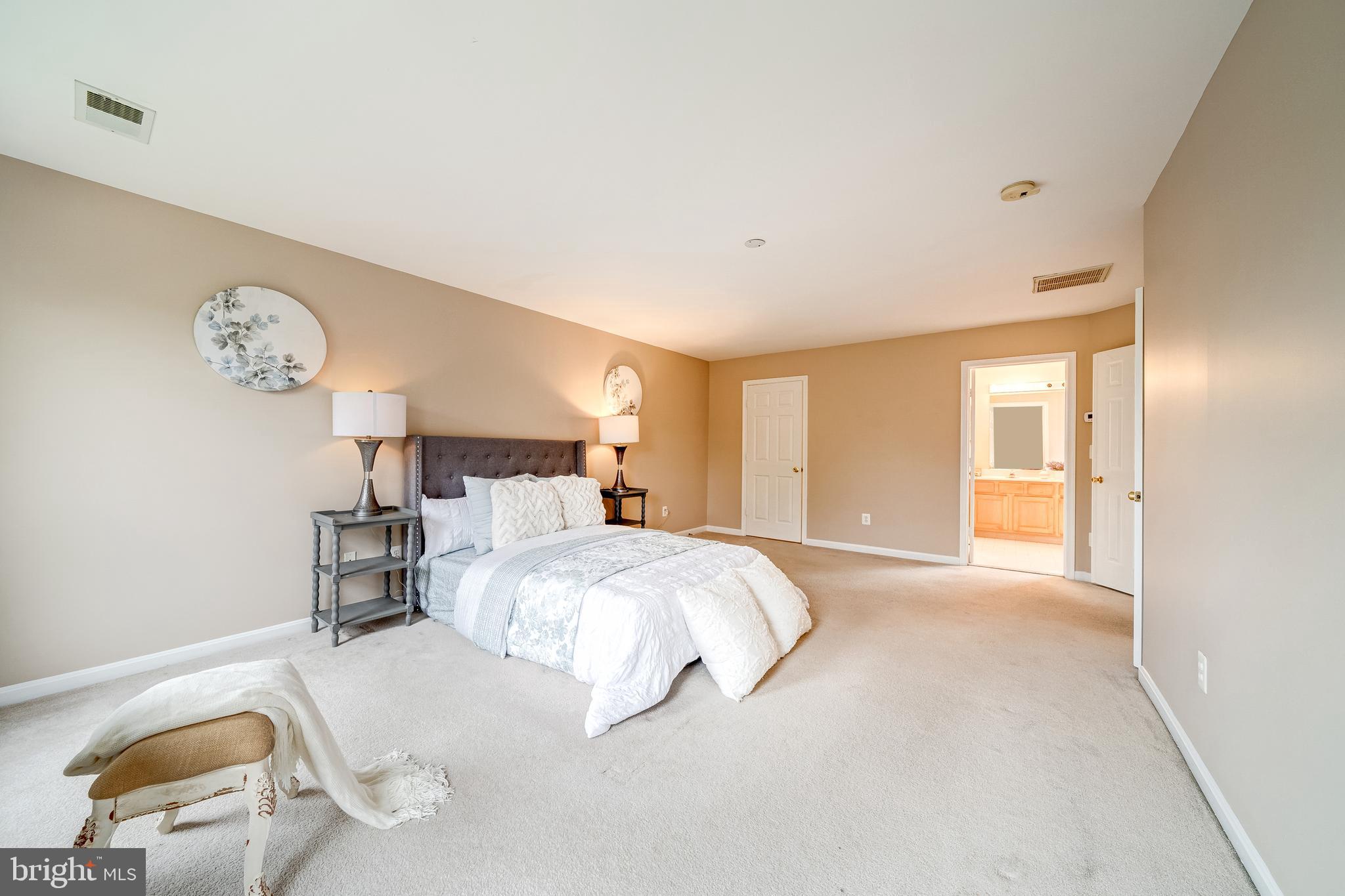 REGENCY - Residential