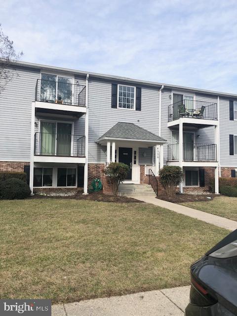 CHESTERFIELD GARDEN CONDOMINIUM - Residential Lease