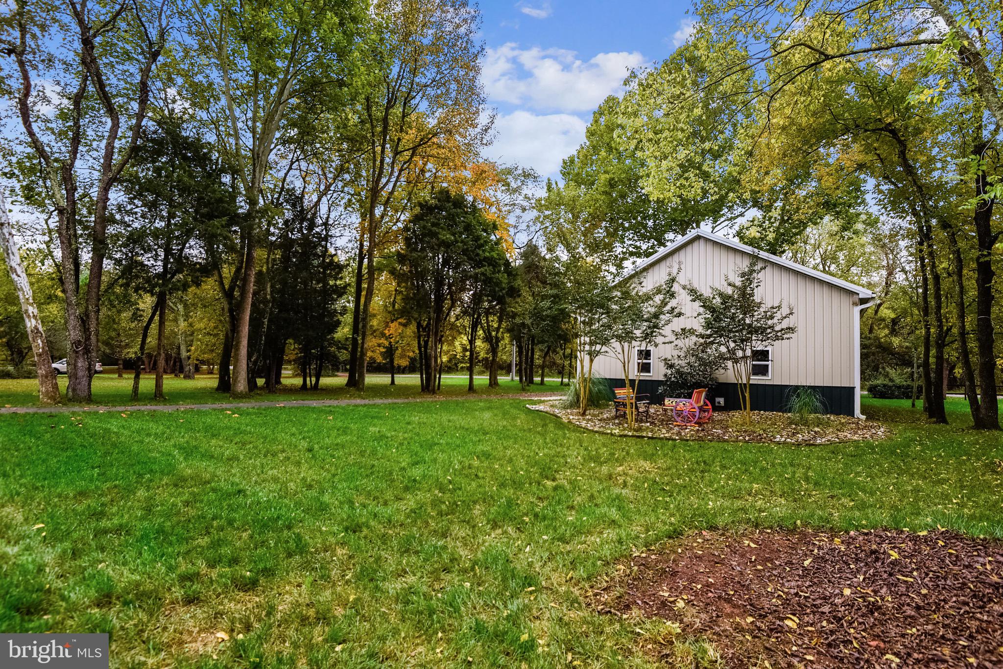 FRIENDSHIP ACRES - Residential