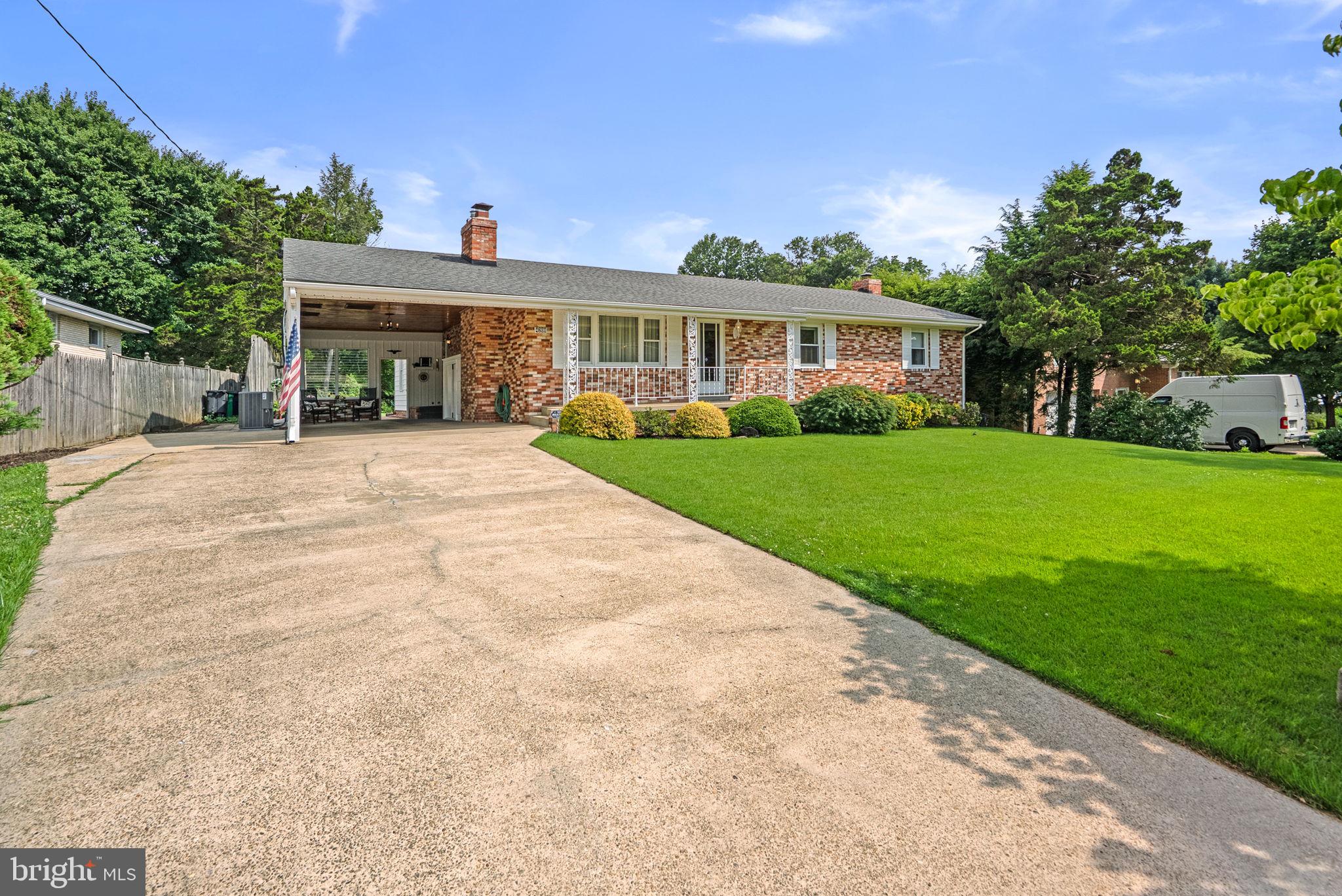 4208 HOWARD ROAD