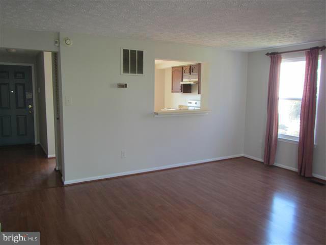 VILLA DEL REY - Residential Lease