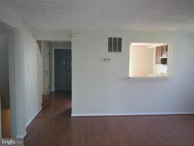 VILLA DEL REY - Residential Lease