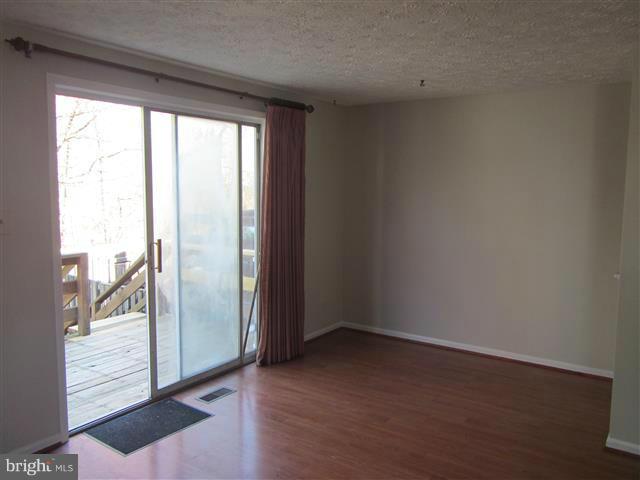 VILLA DEL REY - Residential Lease