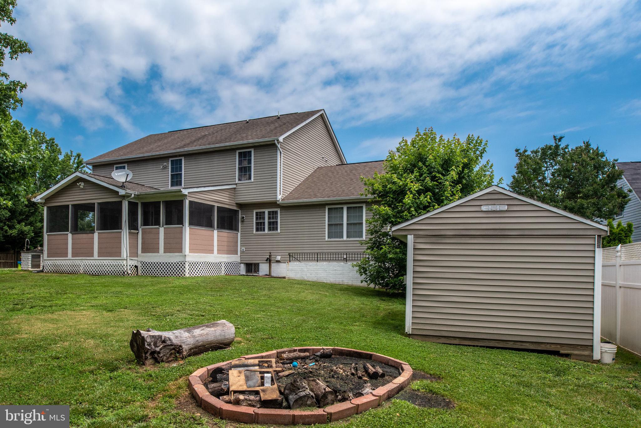ASHLEIGH PARK - Residential